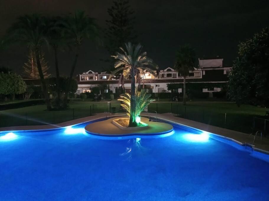 Precioso Apto En Milla De Oro. Apartment Marbella